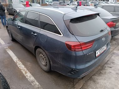 KIA Ceed 2021 года, 48 305 км - вид 3