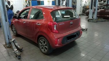 Kia Picanto 2017 года, 136 832 км - вид 4