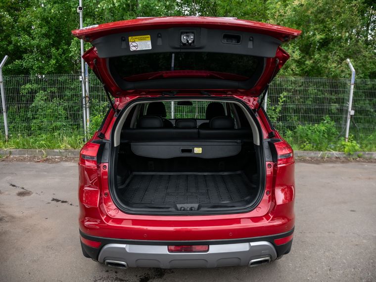 Красный Geely Atlas 2020 года | VIN 329655