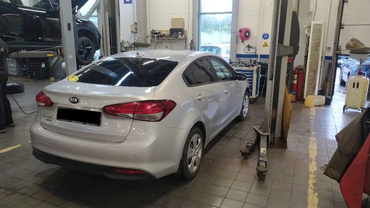 Kia Cerato 2019 года, 95 756 км - вид 3