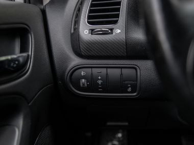 Kia Cerato 2019 года, 95 756 км - вид 10