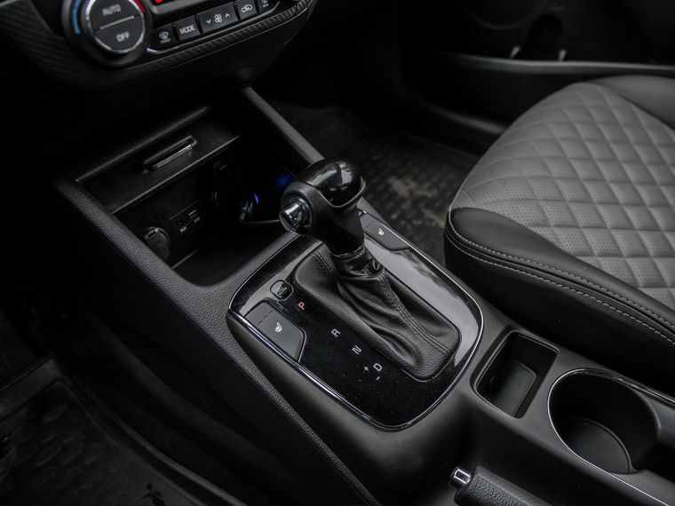 Kia Cerato 2019 года, 95 756 км - вид 9