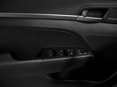 Hyundai Elantra 2015 года, 159 984 км - вид 12