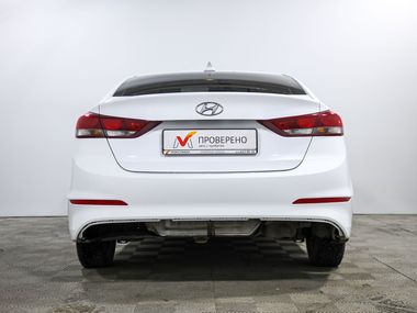 Hyundai Elantra 2015 года, 159 984 км - вид 5