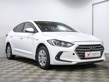 Hyundai Elantra 2017 года, 159 984 км - вид 3
