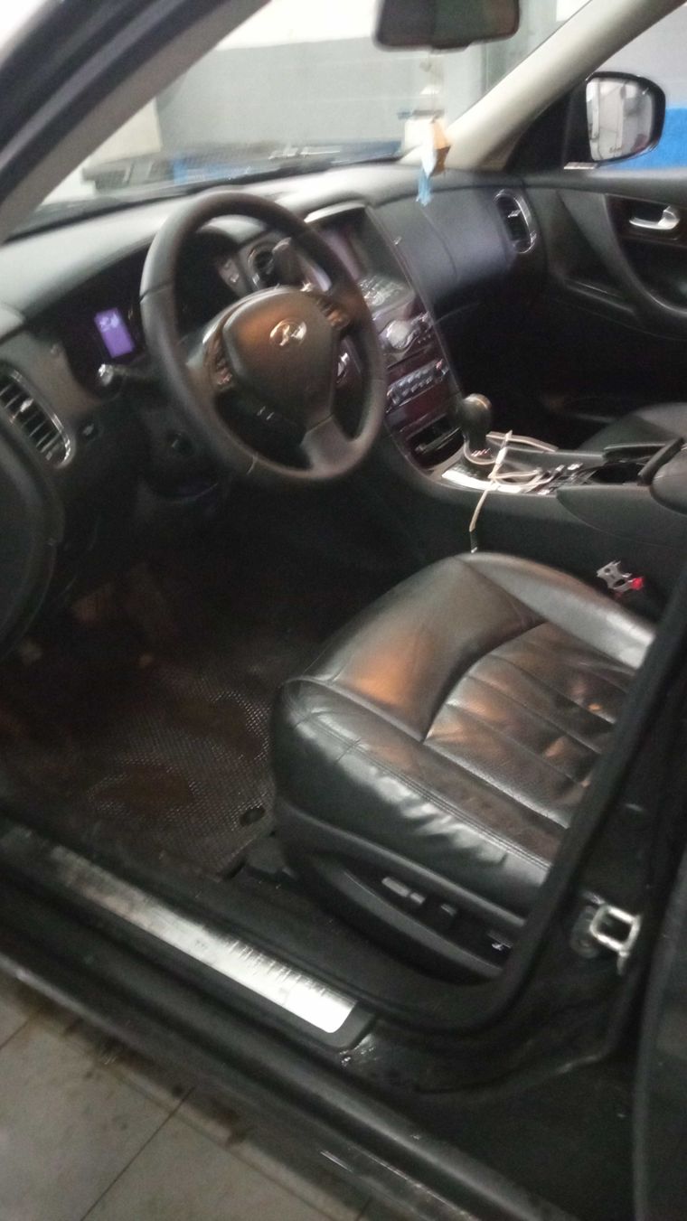 Infiniti EX25 2011 года, 245 000 км - вид 5