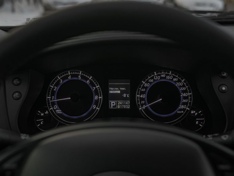 Infiniti EX25 2011 года, 245 000 км - вид 5