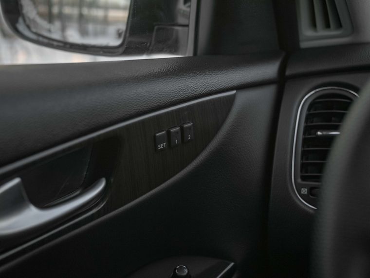 Infiniti EX25 2011 года, 245 000 км - вид 12