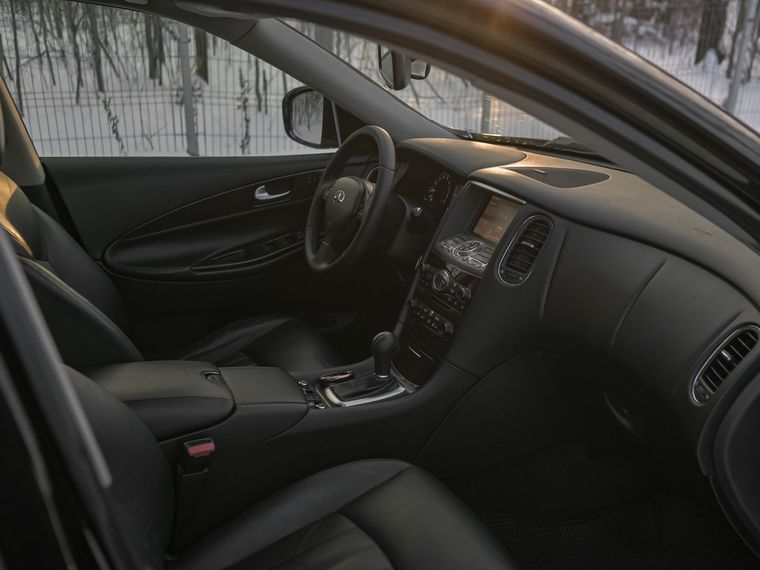 Infiniti EX25 2011 года, 245 000 км - вид 15