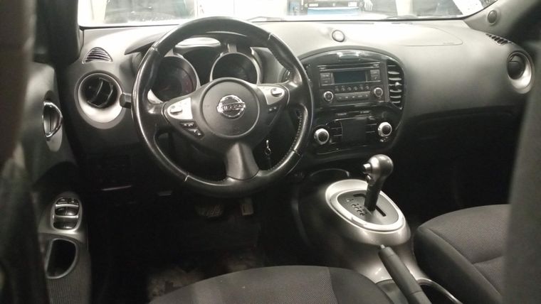 Nissan Juke 2012 года, 160 585 км - вид 5