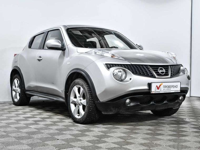 Nissan Juke 2012 года, 160 585 км - вид 4