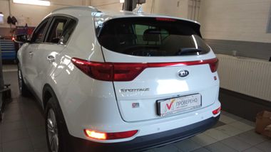 KIA Sportage 2018 года, 90 066 км - вид 4