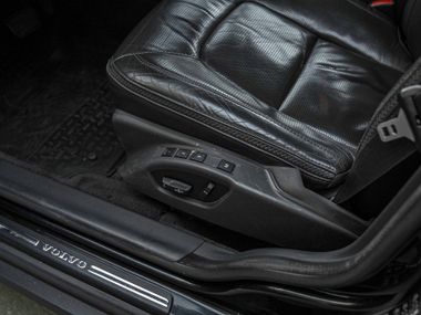 Volvo XC70 2011 года, 307 000 км - вид 10