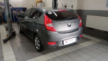 Hyundai Solaris 2013 года, 153 851 км - вид 4