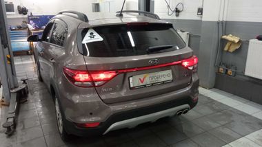 KIA Rio X-Line 2018 года, 38 677 км - вид 5