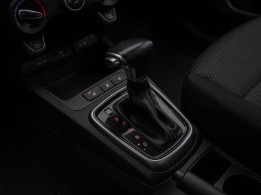 KIA Rio 2020 года, 98 351 км - вид 9