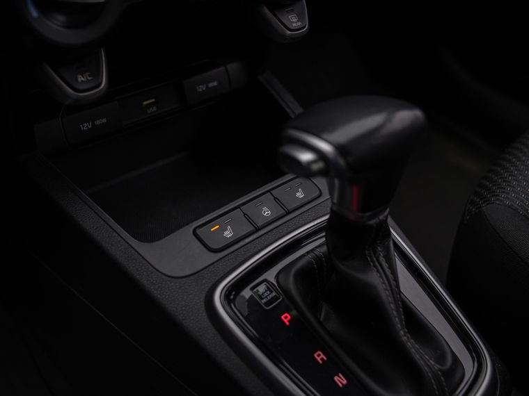 KIA Rio 2020 года, 98 351 км - вид 8