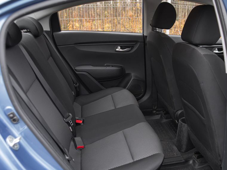 KIA Rio 2020 года, 98 351 км - вид 11