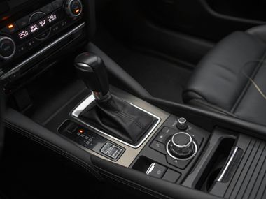 Mazda 6 2018 года, 146 205 км - вид 12