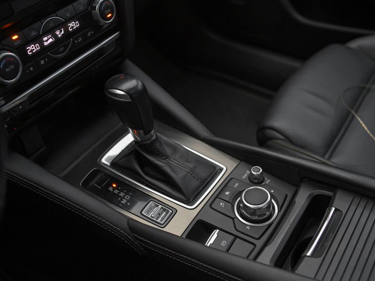 Mazda 6 2018 года, 146 205 км - вид 12