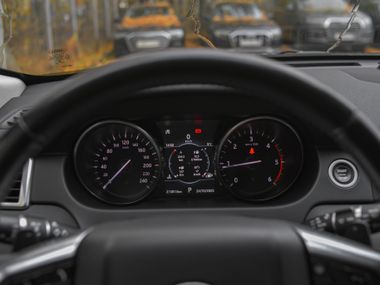 Land Rover Discovery Sport 2017 года, 215 811 км - вид 5