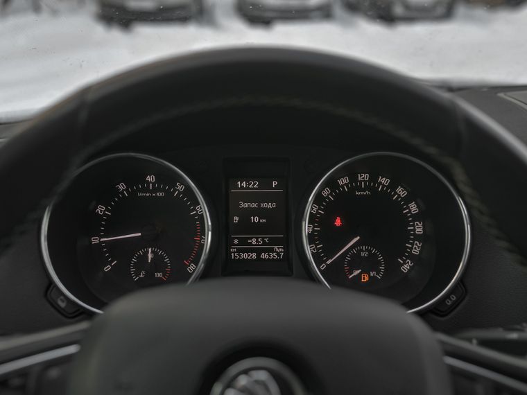 Skoda Yeti 2015 года, 152 985 км - вид 5