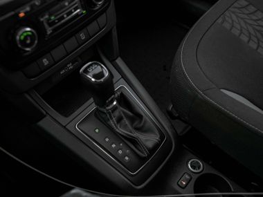 Skoda Yeti 2015 года, 152 985 км - вид 9