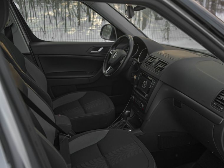 Skoda Yeti 2015 года, 152 985 км - вид 14