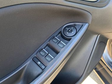 Ford Focus 2018 года, 158 651 км - вид 14