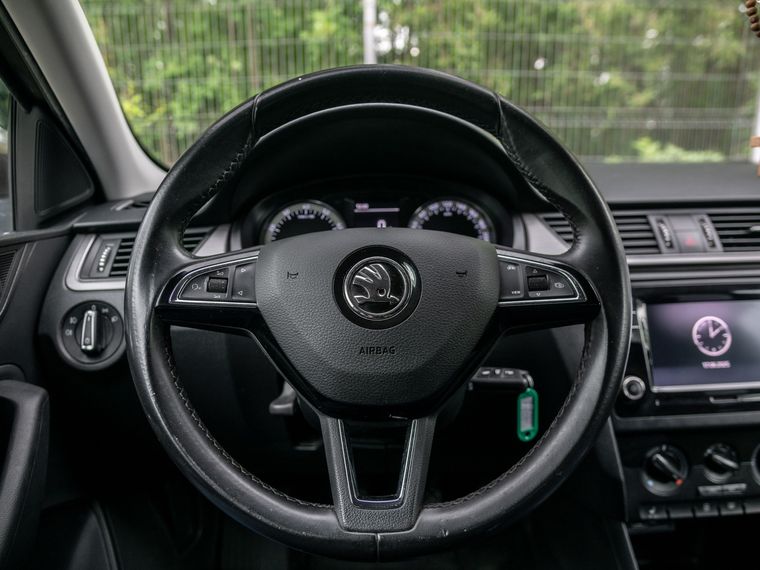Hyundai Solaris 2019 года, 133 691 км - вид 7