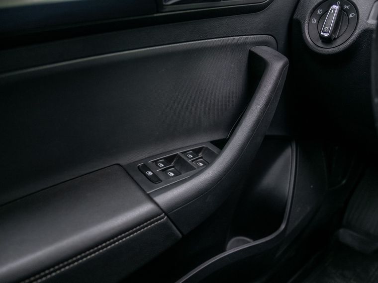 Hyundai Solaris 2019 года, 133 691 км - вид 10