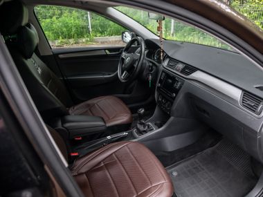 Hyundai Solaris 2019 года, 133 691 км - вид 13
