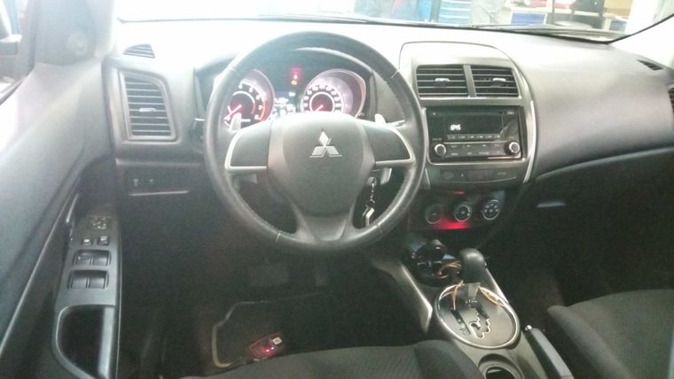 Mitsubishi ASX 2014 года, 98 846 км - вид 5