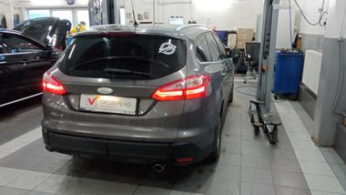 Ford Focus 2012 года, 164 480 км - вид 3