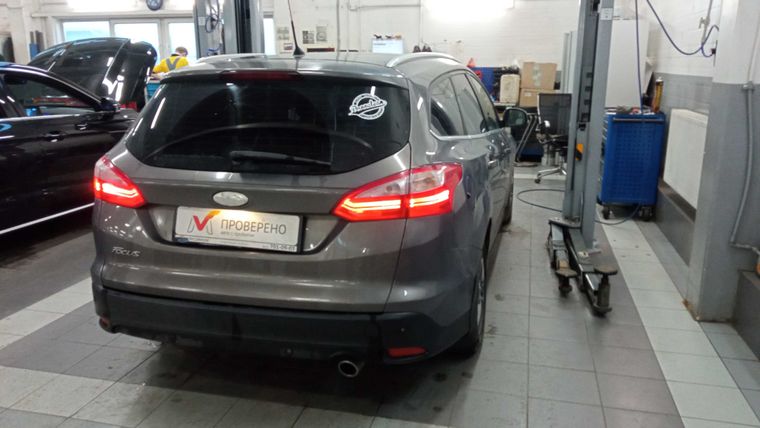 Ford Focus 2012 года, 164 480 км - вид 3
