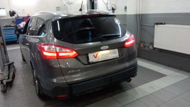 Ford Focus 2012 года, 164 480 км - вид 4