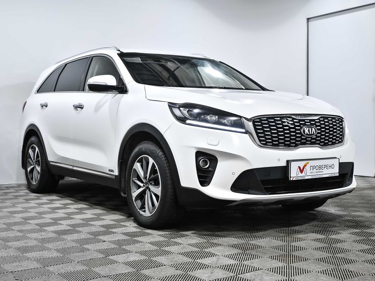 KIA Sorento 2018 года, 130 429 км - вид 4