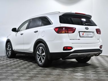 KIA Sorento 2018 года, 130 429 км - вид 7