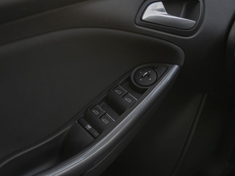 Ford Focus 2014 года, 158 077 км - вид 10