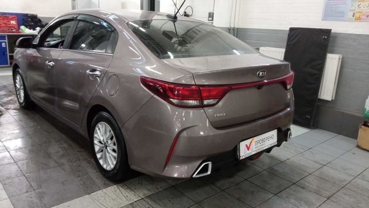 Kia Rio 2020 года, 45 954 км - вид 4