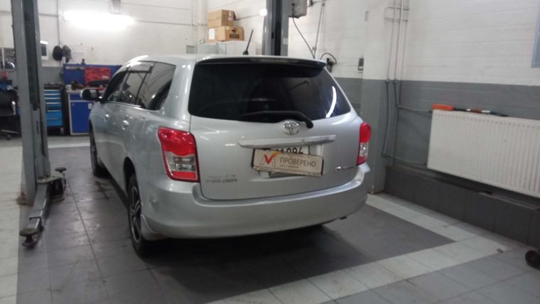 Toyota Corolla Fielder 2011 года, 150 000 км - вид 4