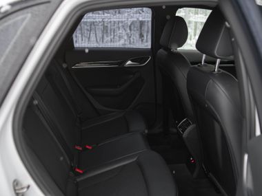 Audi Q3 2017 года, 109 810 км - вид 13