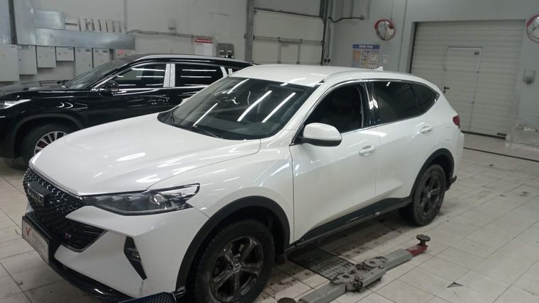 Haval F7