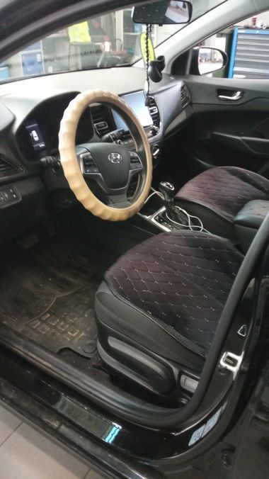 Hyundai Solaris 2021 года, 76 144 км - вид 5
