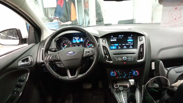 Ford Focus 2018 года, 83 986 км - вид 5