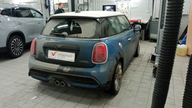 MINI Cooper S 2021 года, 62 474 км - вид 4