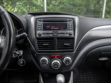 Subaru Impreza 2010 года, 109 287 км - вид 7
