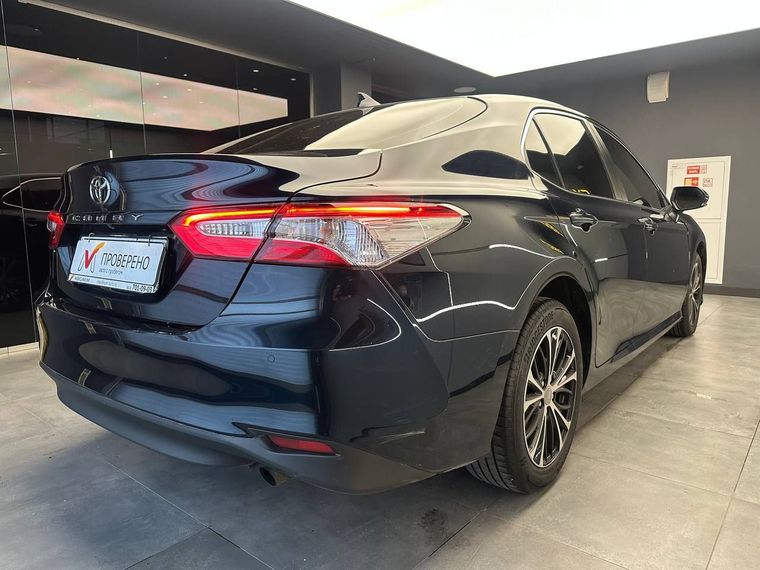 Toyota Camry 2020 года, 83 442 км - вид 4