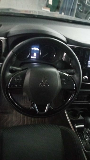 Mitsubishi Outlander 2022 года, 51 000 км - вид 5
