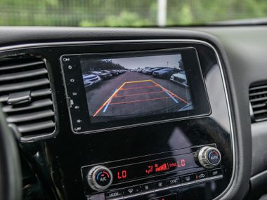 Mitsubishi Outlander 2022 года, 51 000 км - вид 10